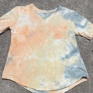 ZYIA Peach and Blue V-Neck Tee